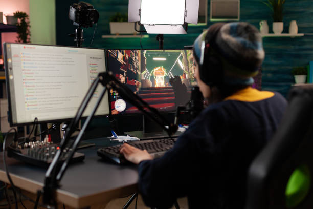 istock Player doing online live streaming with video games 1811475422