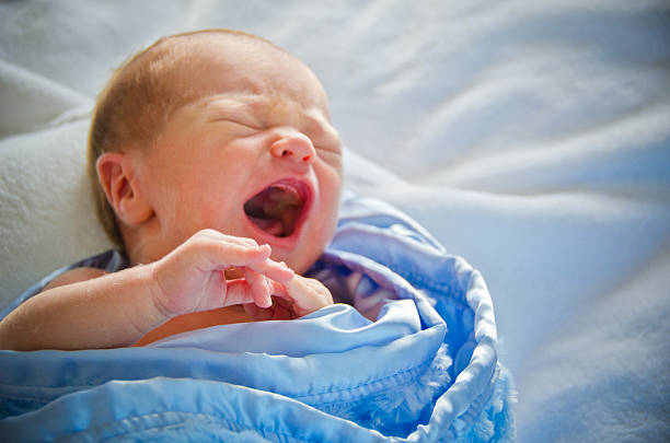 crying baby - babies only audio stock-fotos und bilder