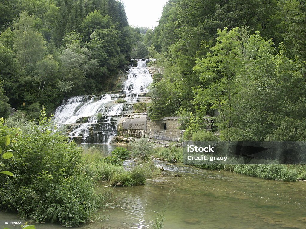 Rio Orbe cachoeira - Foto de stock de Jura Canton royalty-free