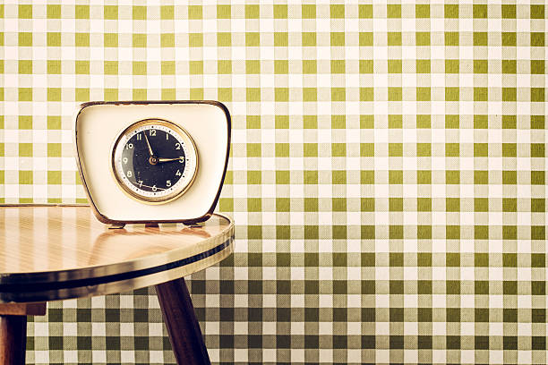 istock Retro alarm clock - Wallpaper Checked Vintage Table Green 181150729