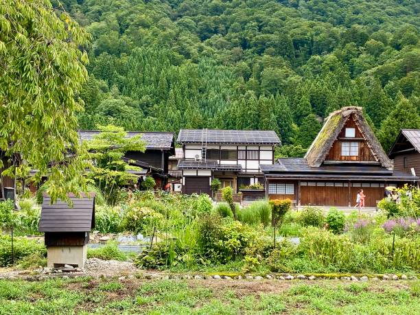 istock Japan - Shirakawa-go village 1811512277