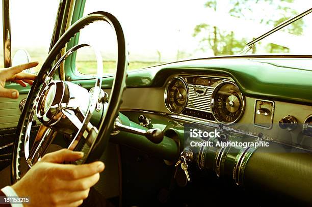 Painel De Carro Clássico Dos Anos 60 Americano - Fotografias de stock e mais imagens de 1950-1959 - 1950-1959, Cool, 1960-1969