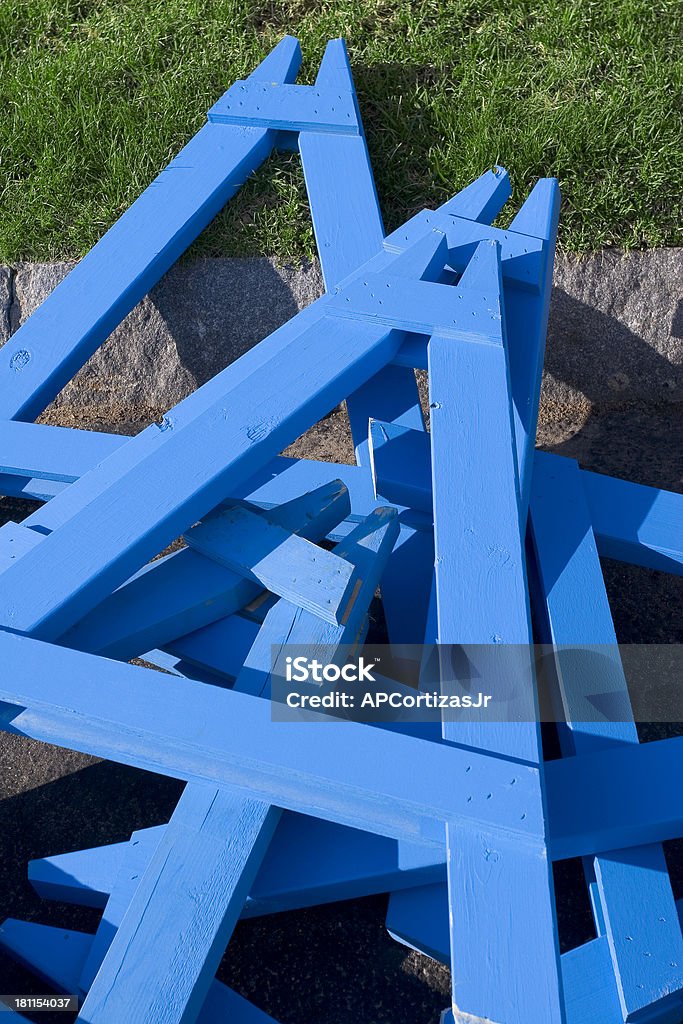 barricade se de madeira azul - Foto de stock de Azul royalty-free