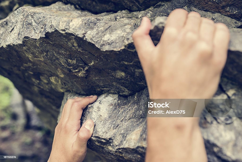 Mani stendere Boulder - Foto stock royalty-free di Alpinismo