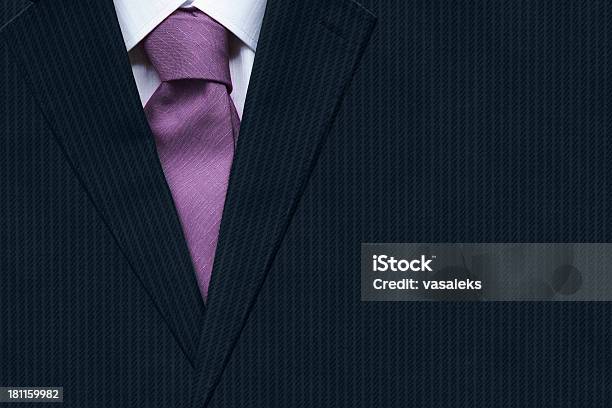 ビジネスマンのスーツにネクタイのクローズアップ - よそいきの服のストックフォトや画像を多数ご用意 - よそいきの服, クローズアップ, シャツ