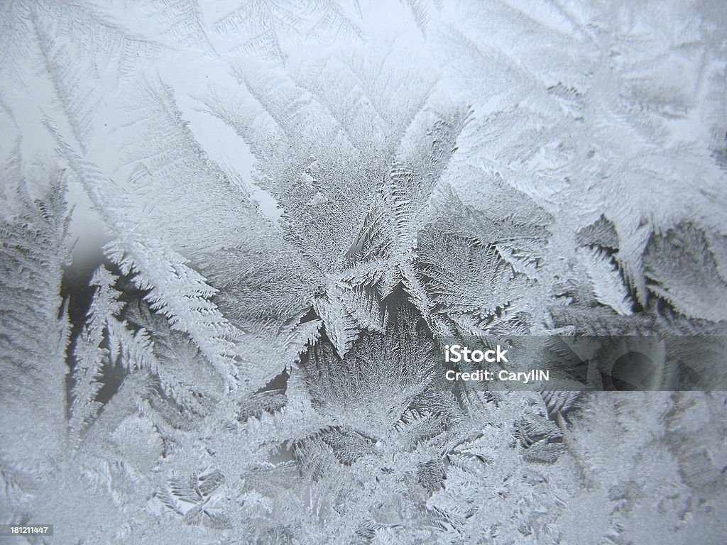 Helado ventana de invierno - Foto de stock de Con textura libre de derechos