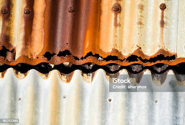 コルゲーテッド金属質感 - アルミニウムのストックフォトや画像を多数ご用意 - アルミニウム, オレンジ色, クローズアップ
