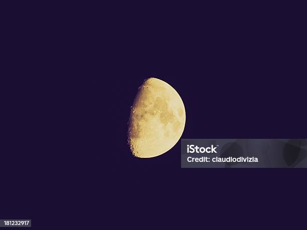 Retrolook Full Moon Stockfoto und mehr Bilder von Altertümlich - Altertümlich, Astronomie, Fotografie