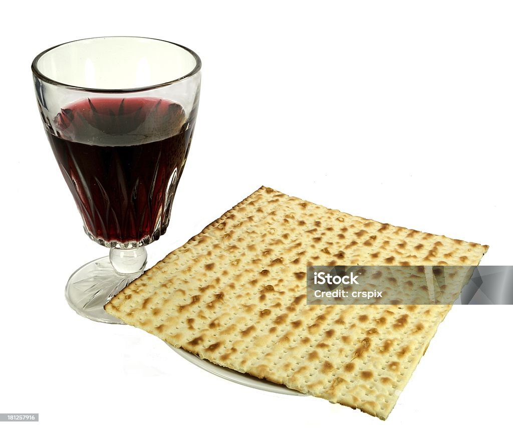 Matzos y vino - Foto de stock de Alimento libre de derechos