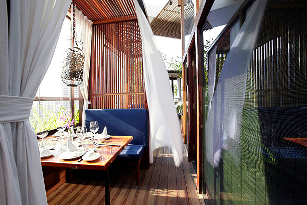 istock Southeast Asian-style garden restaurant 181285000