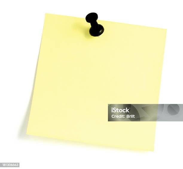 Foto de Em Branco Amarela Adesivo Preto Pushpin Postit Isolado Adesivo Detalhe e mais fotos de stock de Grande