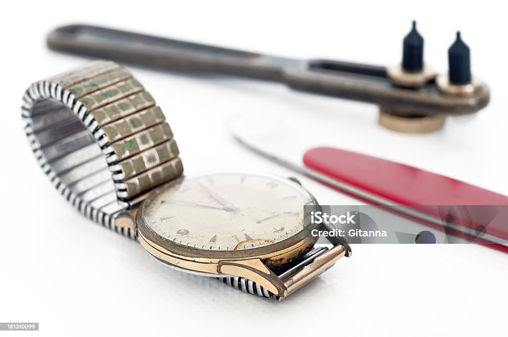 Réparation de montres - Photo de Aspect métallique libre de droits