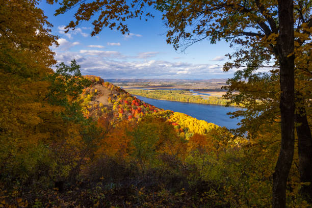 A scenic view of the Mississippi River during autumn.