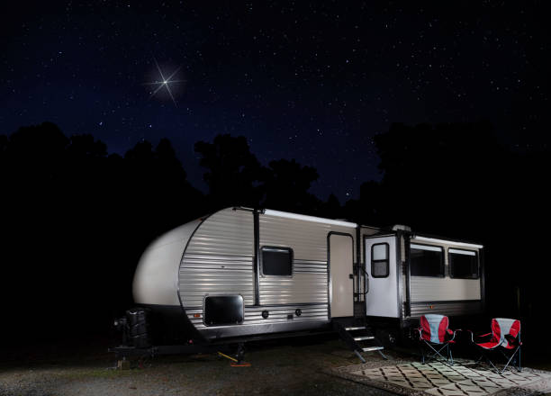 istock Single star shining brightly over a camping trailer 1813187889