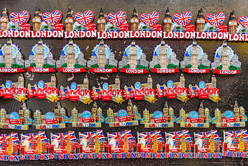 ceramic tiles magnets souvenirs in London