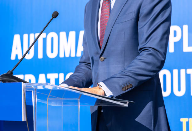 istock Speaker at business conference, corporate presentation, workshop, coaching training, news conference, company meeting, public or political event 1813465690