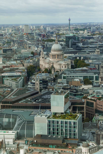istock Landscape of London 1813708683
