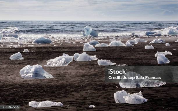Diamond Beach Iceland Stock Photo - Download Image Now - Beach, Central Iceland, Cold Temperature