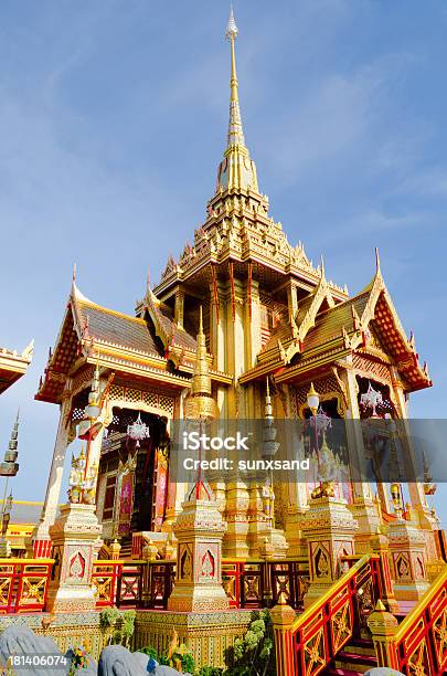 Phra Meru Tailandesa Royal Crematorio Bangkok Tailandia Foto de stock y más banco de imágenes de Aire libre