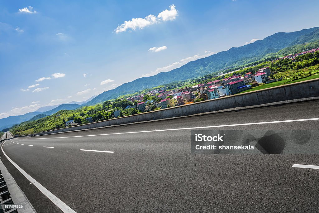 Limpieza la autopista - Foto de stock de Aire libre libre de derechos