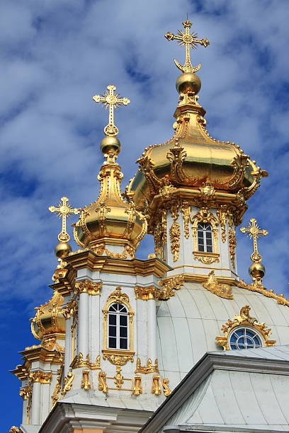 istock Golden domes at Peterhof Palace 181428550