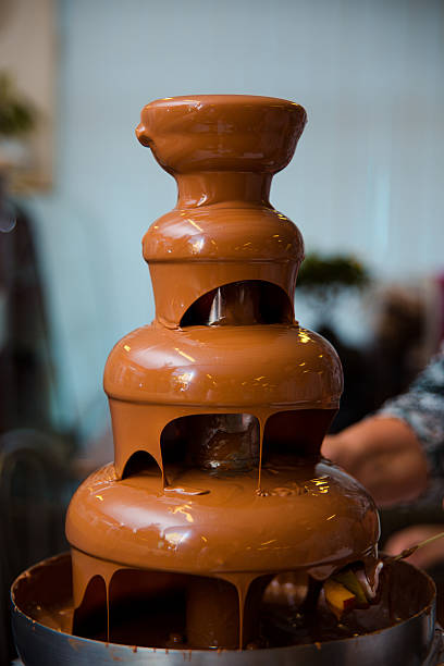 istock The chocolate fondue 181431295