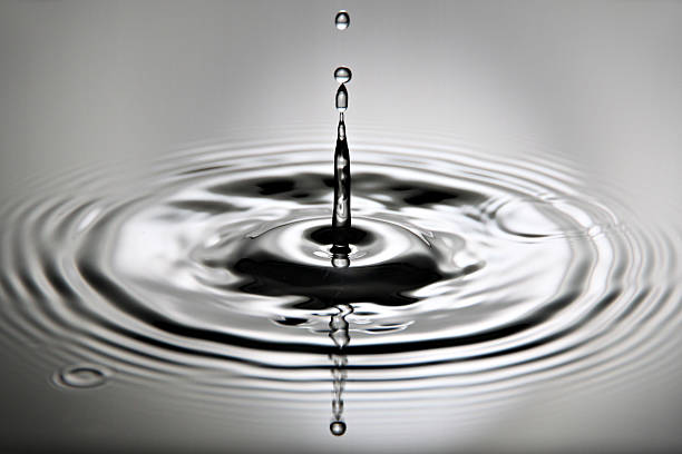 istock Pictures is water drops a beautiful shape. 181438921