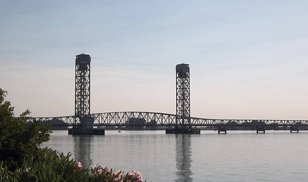 istock Drawbridge in Rio Vista Ca 181447574