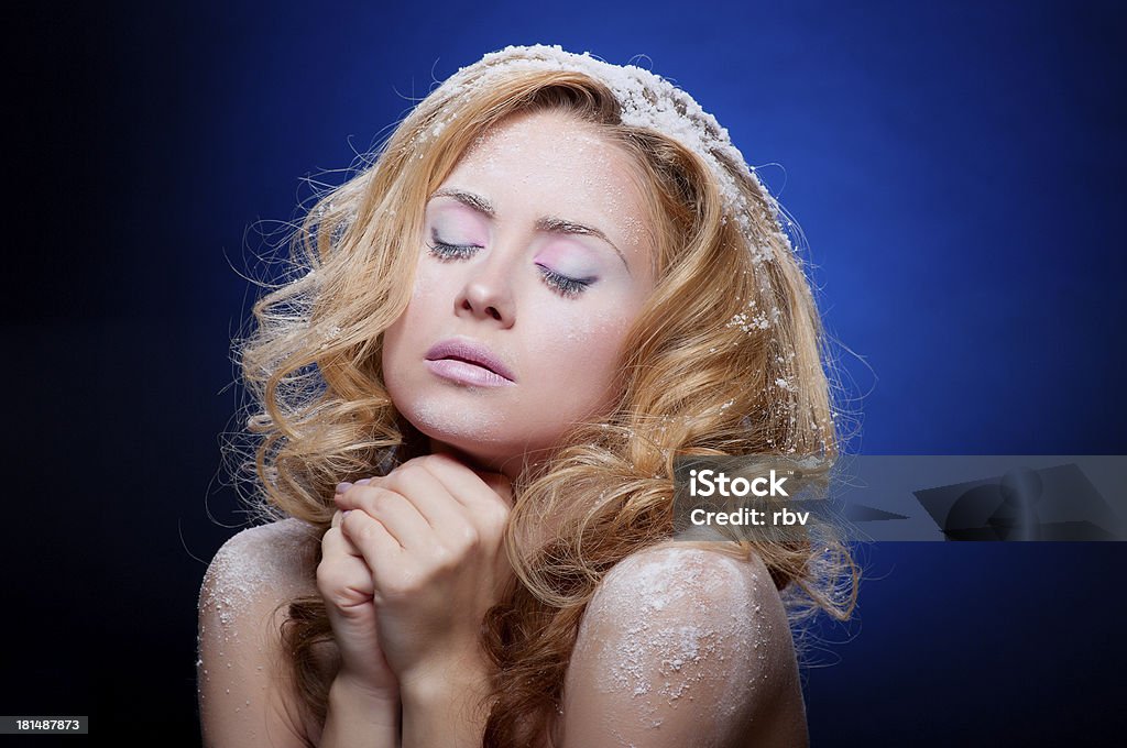 Jovem mulher bonita com pele NevadasComment - Royalty-free Adolescente Foto de stock