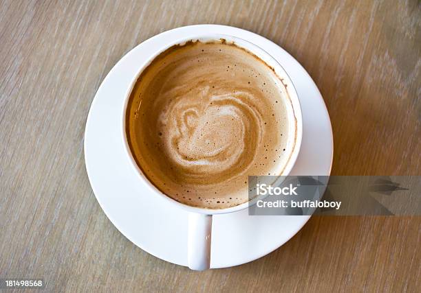 Foto de Café Com Leite Quente e mais fotos de stock de Bebida - Bebida, Bebida quente, Café Latte