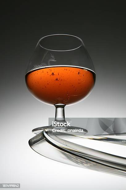 Bicchiere Di Cristallo - Fotografias de stock e mais imagens de Alegria - Alegria, Banquete, Beber