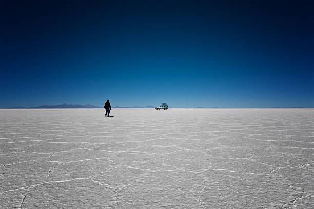 istock Salar Uyuni, Bolivia 181504255