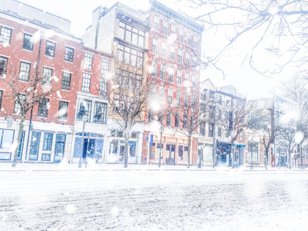 inverno na cidade de filadélfia. - philadelphia pennsylvania sidewalk street - fotografias e filmes do acervo