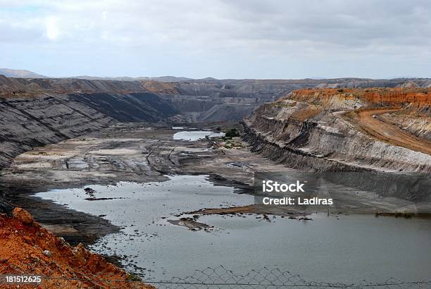 Große Coal Mine In Südaustralien Stockfoto und mehr Bilder von Kohlengrube - Kohlengrube, Berg, Bergbau