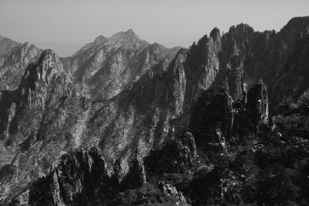 istock Mountain Wall at the Yellow Mountain National Park 1815168179
