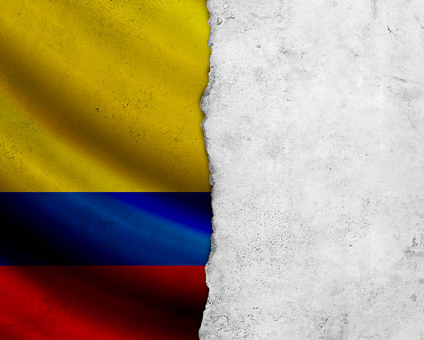 istock Grunge Colombia flag 181546902