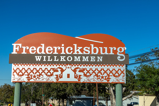 Fredericksburg, USA - November 1, 2023: welcome sign in Fredericksburg with german text willkommen for welcome.