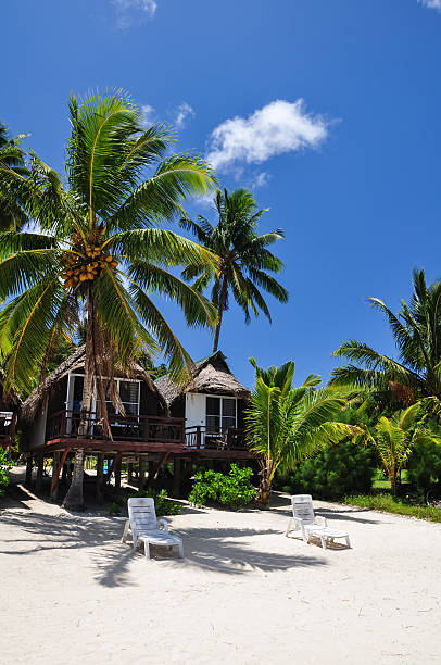 istock Beach huts on Aitutaki - Cook Islands 181554950