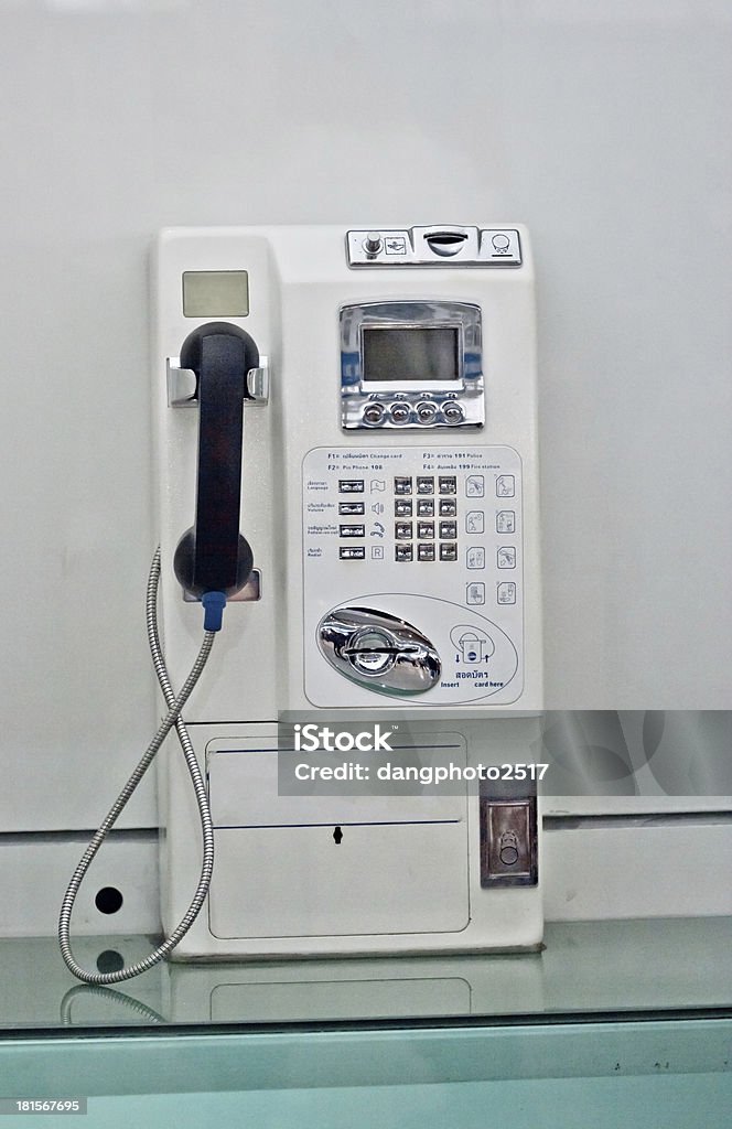 Telefono pubblico. - Foto stock royalty-free di Cittadina