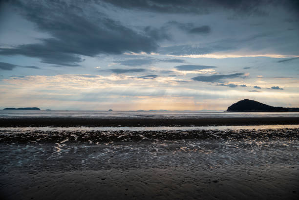 istock Sea and sky meld together 1815676988