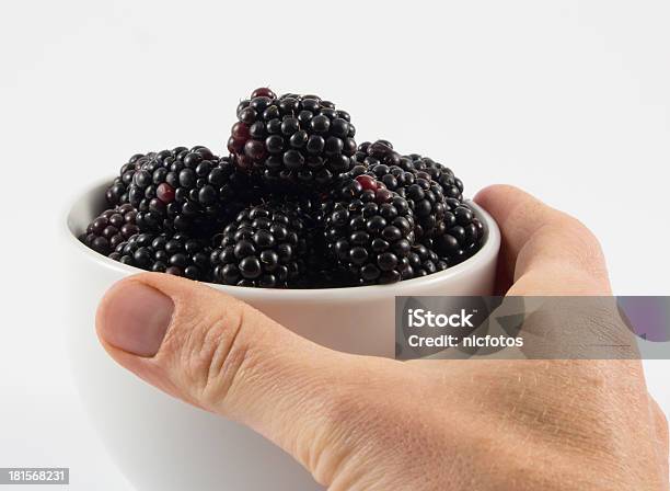 Brombeeren Stockfoto und mehr Bilder von Beere - Obst - Beere - Obst, Brombeere - Brombeere und Himbeere, Ernten