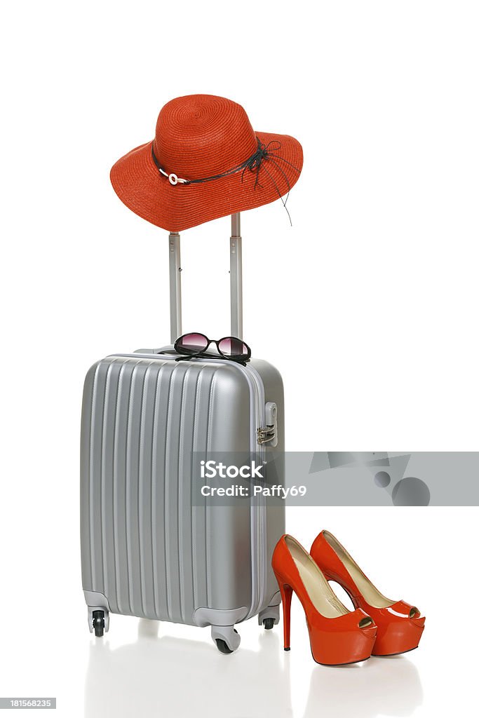 Valise avec accessoires de l'été - Photo de Valise libre de droits