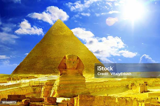 Große Pyramide Von Pharaonen Und Der Sphinx Stockfoto und mehr Bilder von Faszination - Faszination, Pharao, Afrika