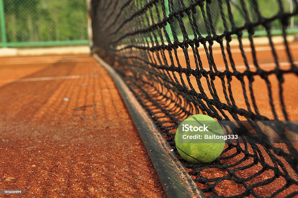 테니스 코트 및 볼 - 로열티 프리 개념 스톡 사진