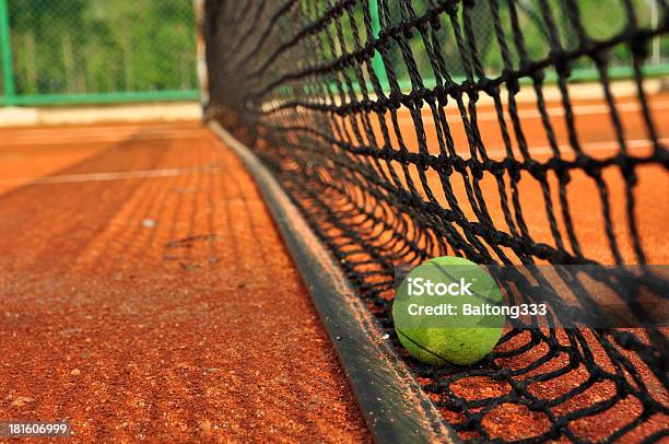 테니스 코트 및 볼 개념에 대한 스톡 사진 및 기타 이미지 - 개념, 개념과 주제, 건강한 생활방식