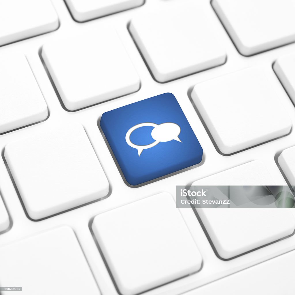 Social business concetto icona del palloncino blu chiave su una tastiera - Foto stock royalty-free di Amicizia
