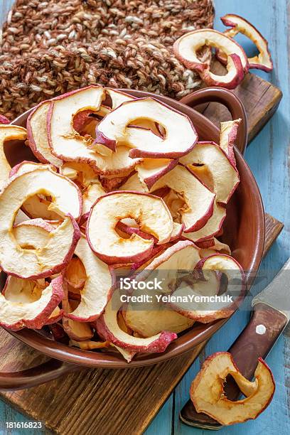 Getrocknete Äpfel Stockfoto und mehr Bilder von Abnehmen - Abnehmen, Apfel, Ausgedörrt