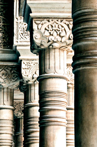 istock Columns at Patio de los Leones, Alhambra 181625474