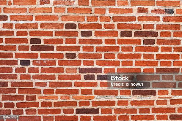 Alte Verwitterte Grunge Red Brick Wall Als Hintergrund Stockfoto und mehr Bilder von Architekturberuf