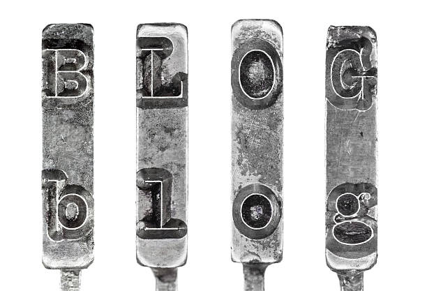 単語のブログでビンテージタイプライター typebars 白背景 - typewriter letter o old typewriter key ストックフォトと画像